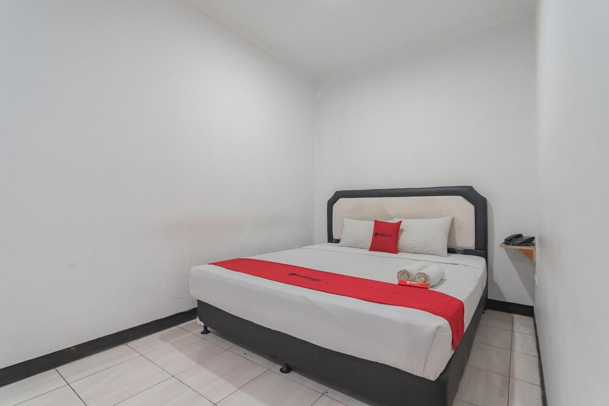 Reddoorz Near Citimall Hotel 2*